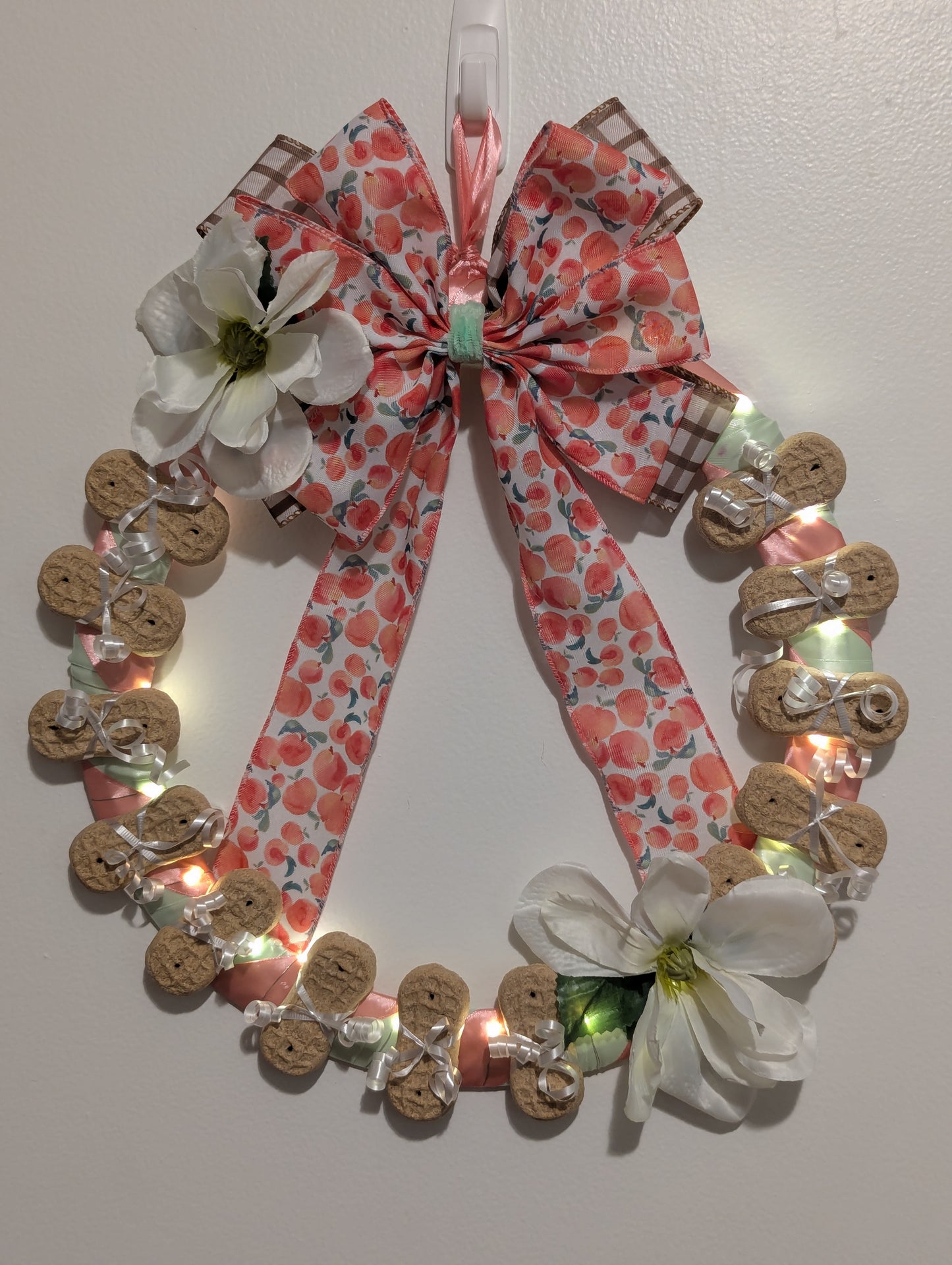 Georgia Grown Dog Cookie Wreath