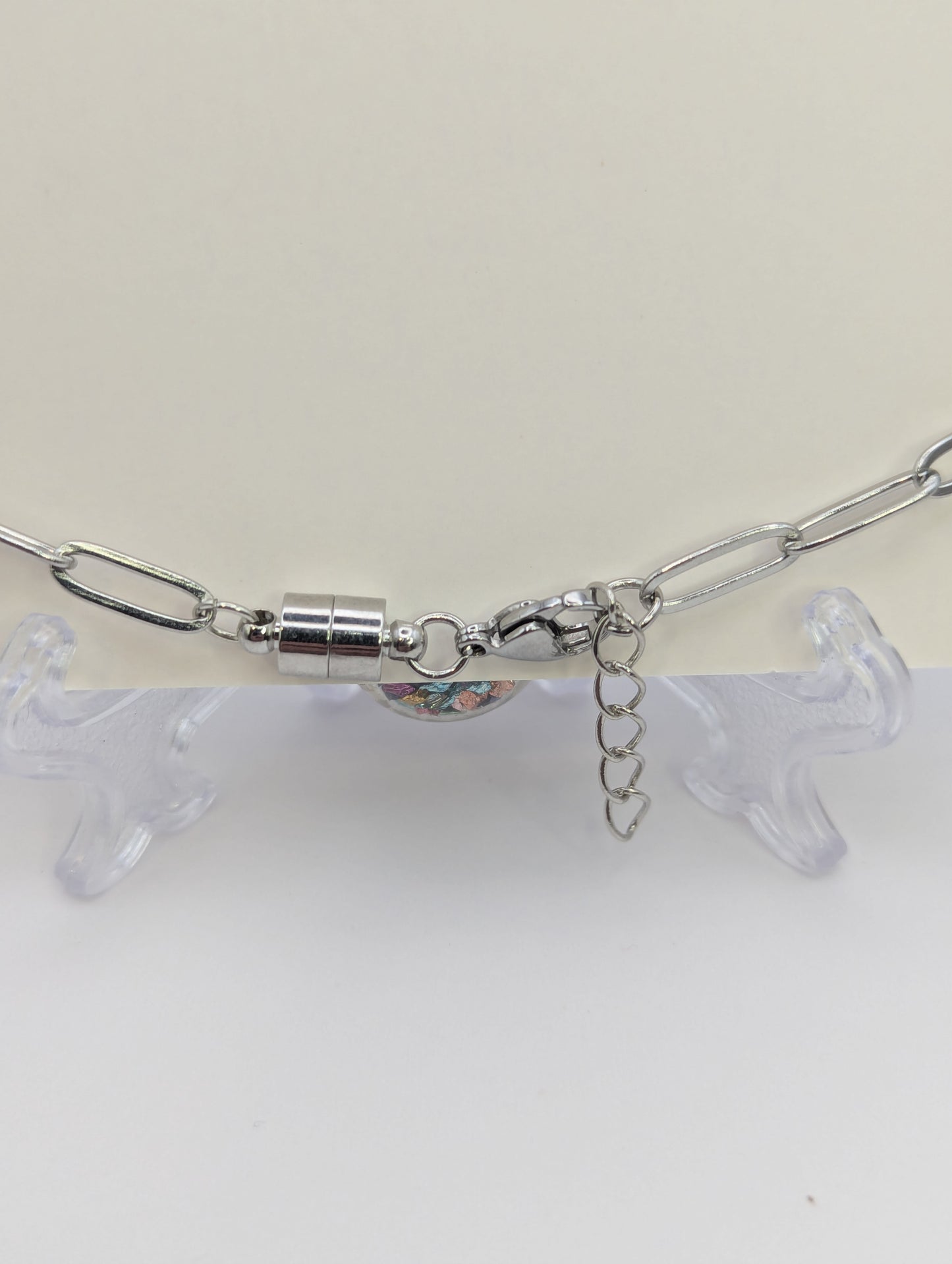 Multicolor Jewel-Tone Stone Flecks In Globe on Silver Paperclip Chain Bracelet