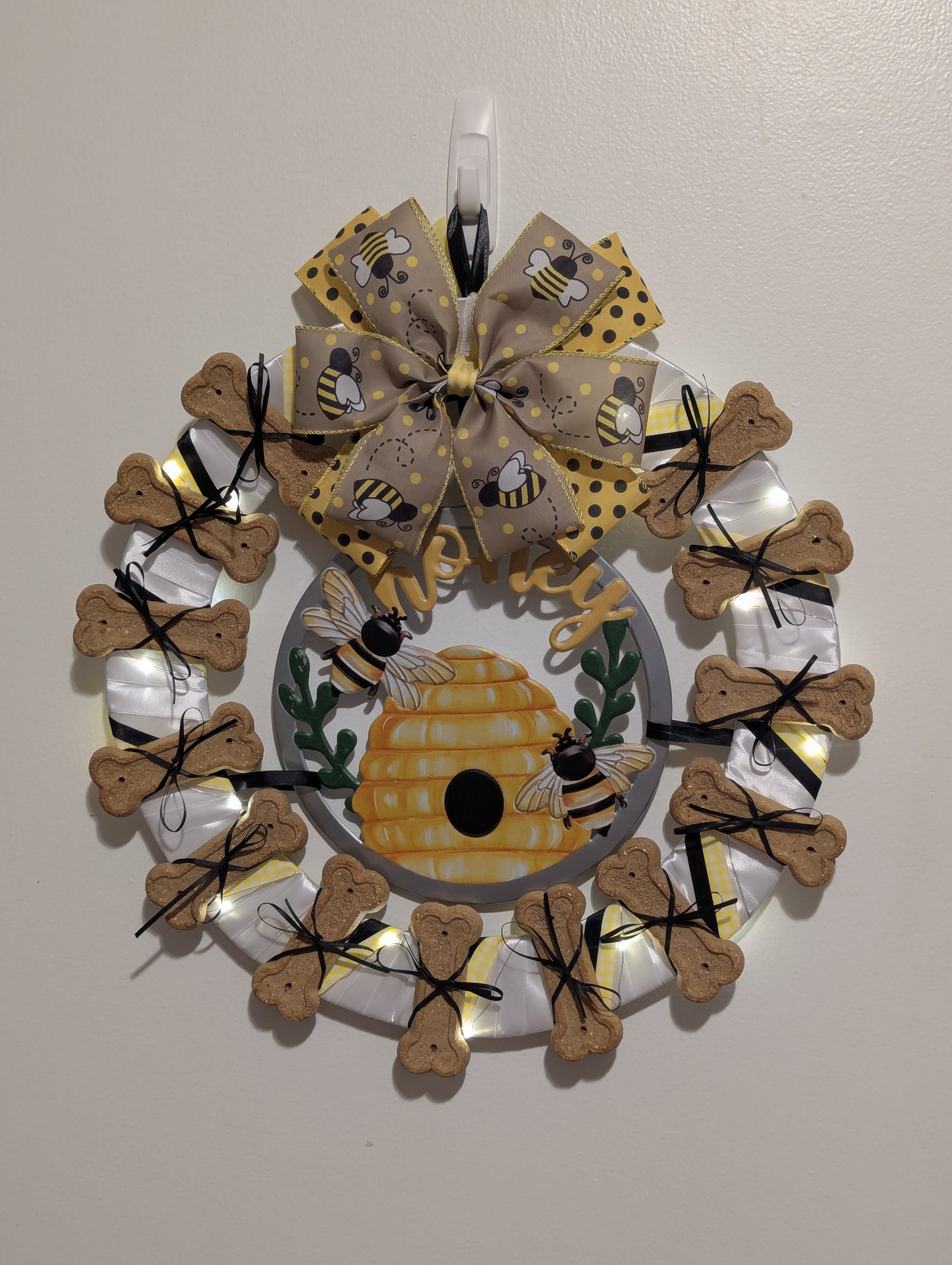 Honey Bee Dog Cookie Wreath