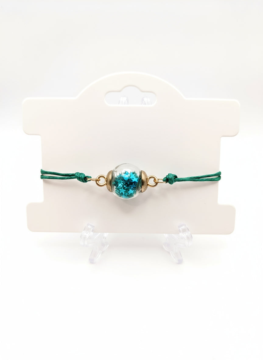 Green Star Glitter Globe Bracelet on Adjustable Nylon Cord