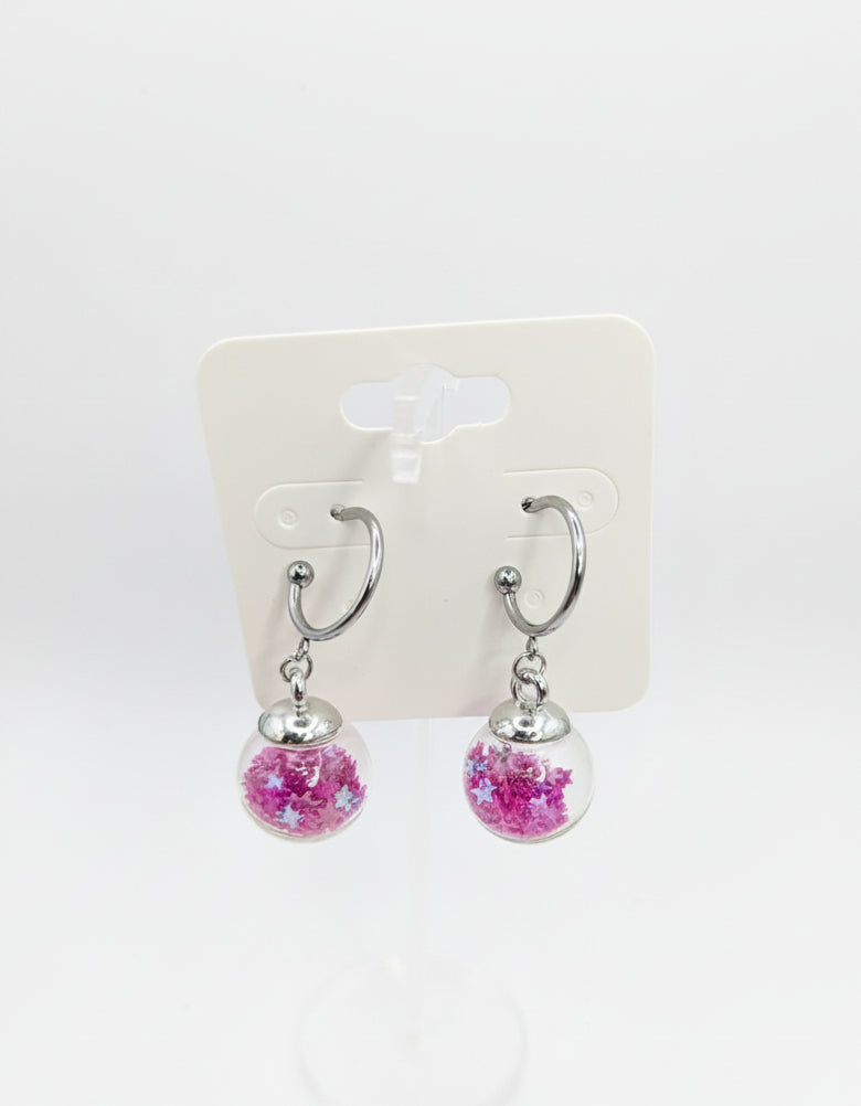 Fuchsia Glitter Globes on Steel Hoops