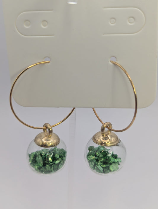 Green Stone Flecks in Glass Globes on Large Gold Hoops