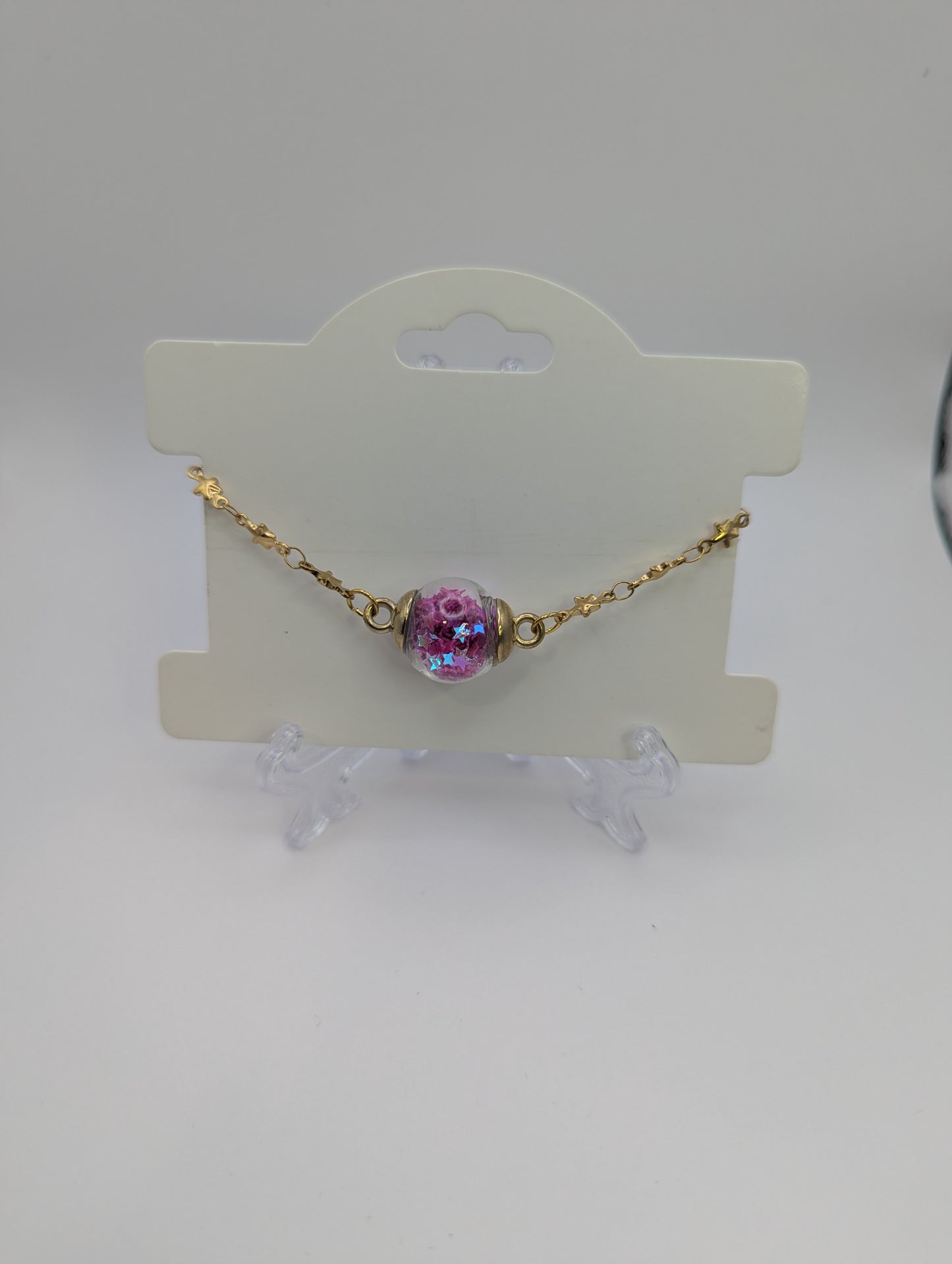Fuchsia Glitter Globe Bracelet on Gold Chain