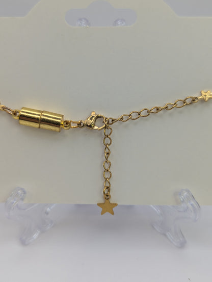Fuchsia Glitter Globe Bracelet on Gold Chain