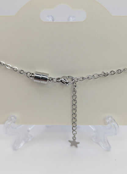 Green Chunky Glitter Globe on Adjustable Silver Chain Bracelet