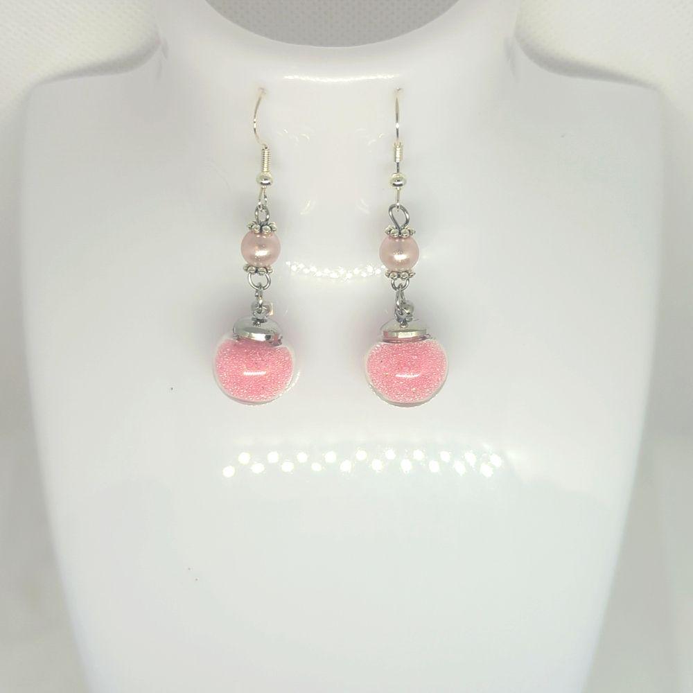 Blush Pearl & Glitter Globe Earrings