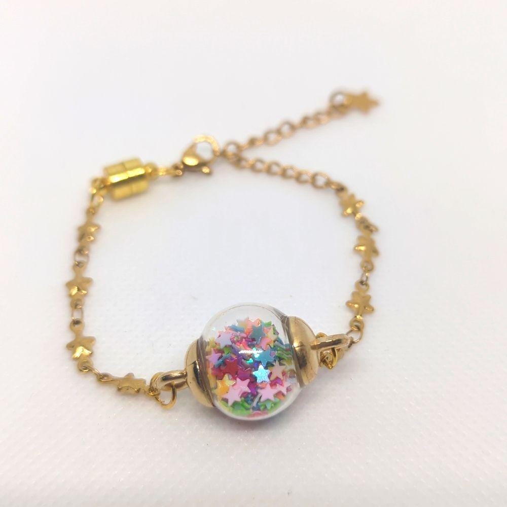 Multicolor Star Glitter Globe Bracelet on Brass Chain